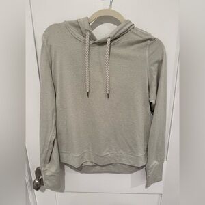 Vuori Halo Essential Hoodie DreamKnit™ Hoodie Medium/ Light Heather Gray/Cream